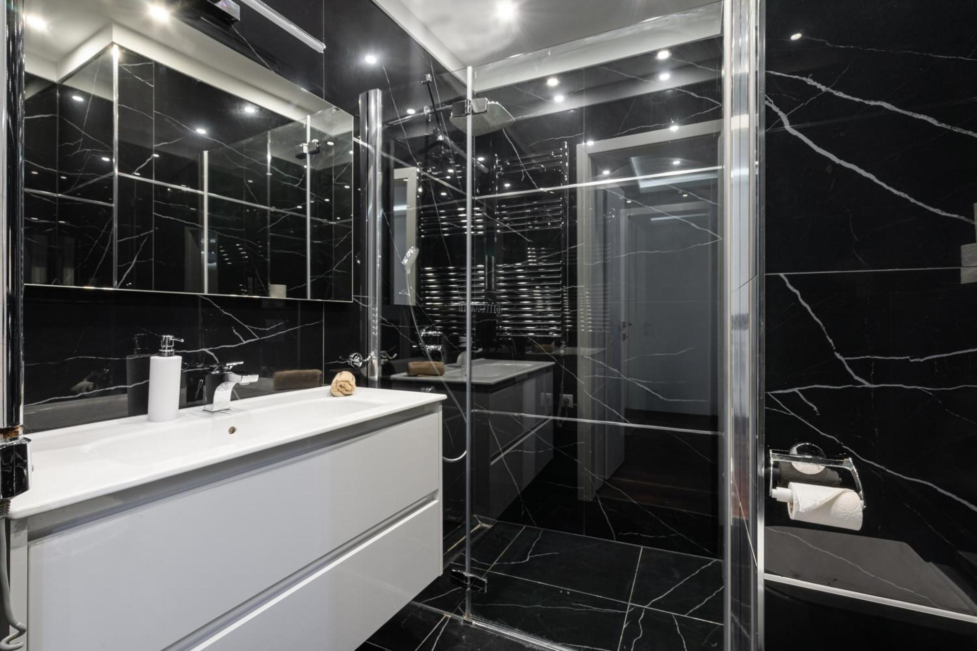 בודפשט Kiraly 44 Luxury Apartment With Free Parking מראה חיצוני תמונה