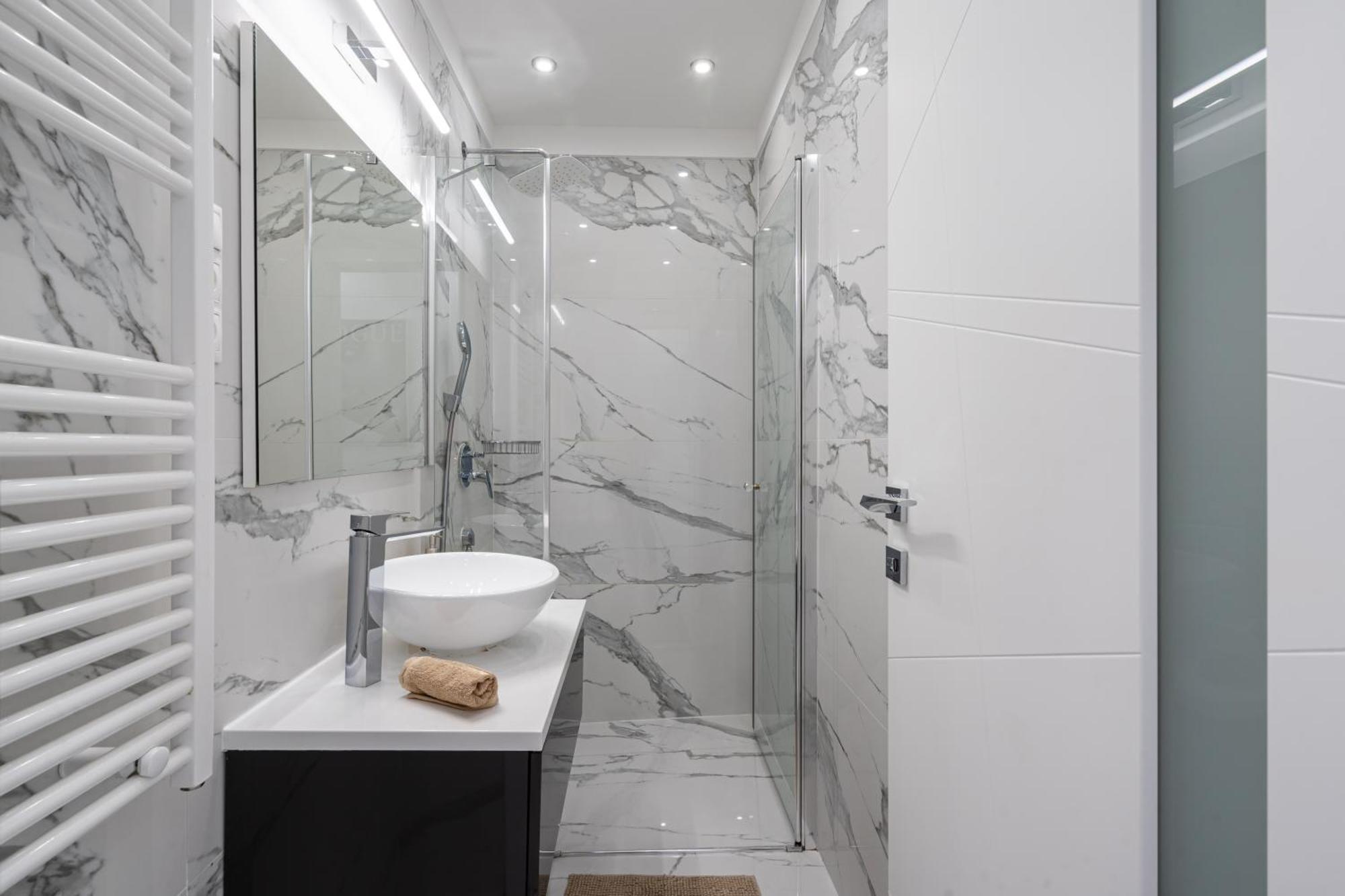 בודפשט Kiraly 44 Luxury Apartment With Free Parking מראה חיצוני תמונה